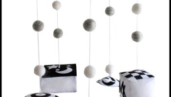 חברים מרפרפים: ניידים מקסימים לתינוק